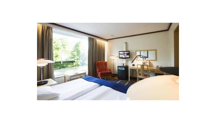 Hotel Scandic Foresta poza 6